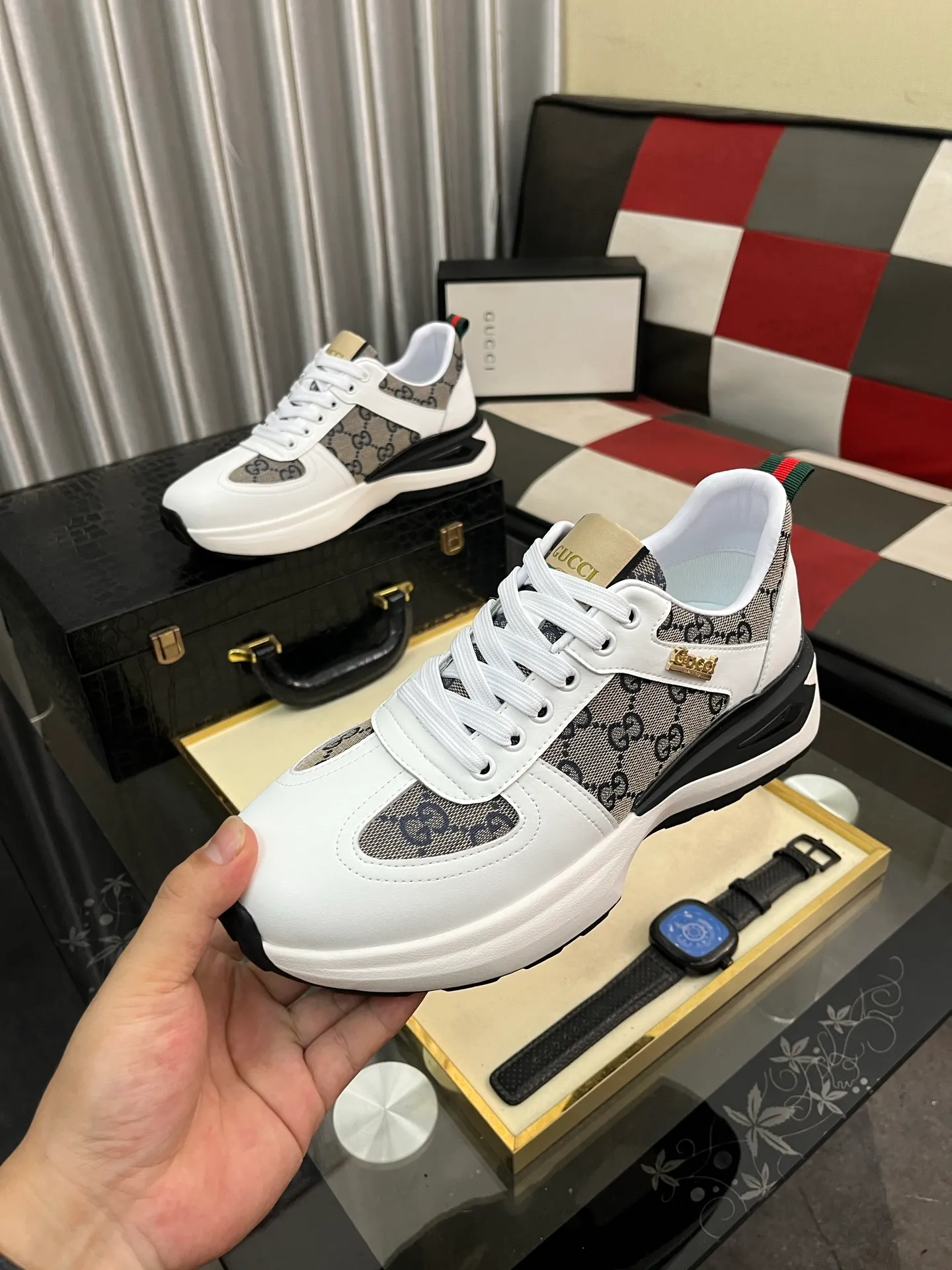 Men's Men's Shoes💰458⌚️⌚️[GUCCI] Gucci men's casual shoes are absolutely popular🔥The ultimate matching item for trendy men! The charm of super texture is irresistible, the main recommendation, the flower leather color is bright! The upper is made of high-quality brand printed fabric with cowhide, breathable leather lining and wear-resistant rubber sole, noble and elegant! Extremely comfortable🎁🎁You can be as handsome as you want💪 38-444️⃣colors available